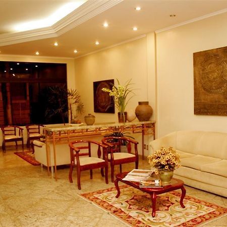 Rodes Palace Hotel Patrocínio Extérieur photo