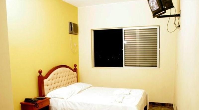 Rodes Palace Hotel Patrocínio Chambre photo