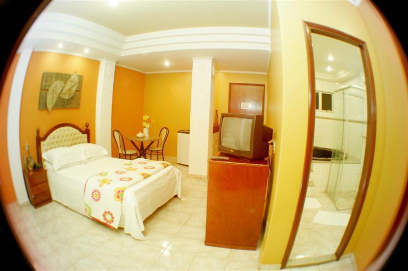 Rodes Palace Hotel Patrocínio Chambre photo