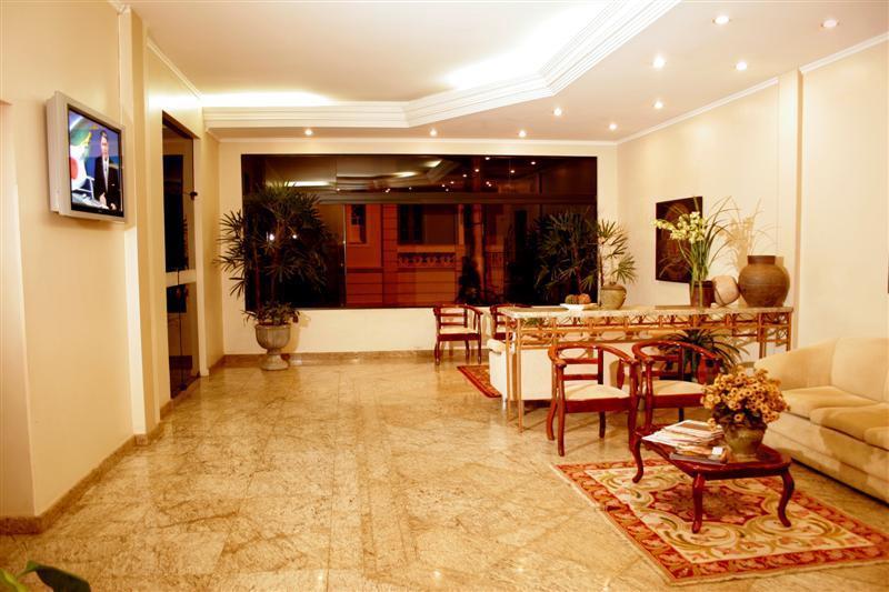 Rodes Palace Hotel Patrocínio Extérieur photo